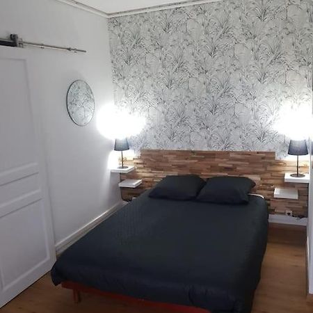 Le Studio Du Quai Charleville-Mézières Exteriör bild