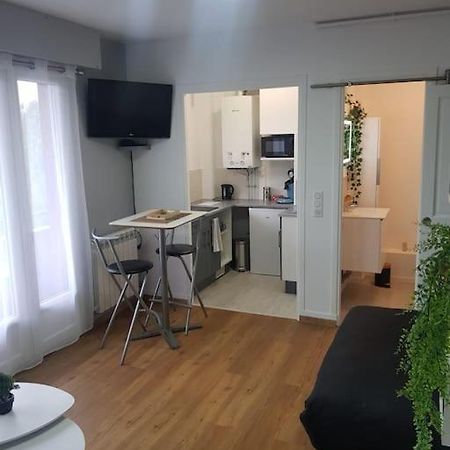 Le Studio Du Quai Charleville-Mézières Exteriör bild