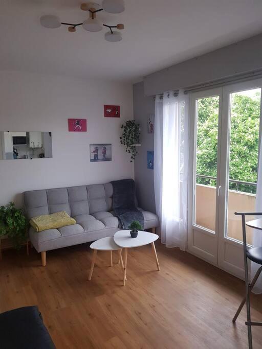Le Studio Du Quai Charleville-Mézières Exteriör bild